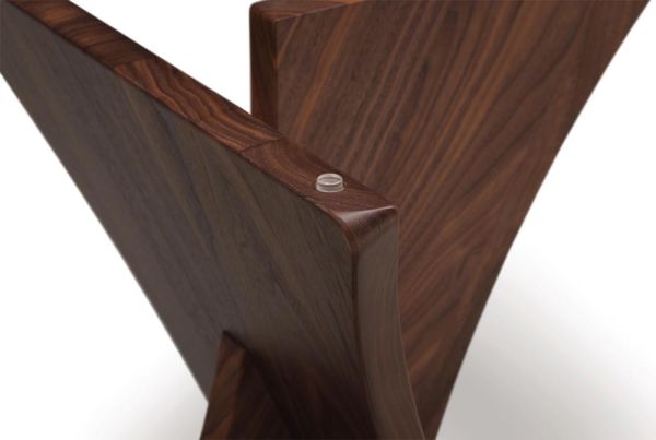 Planes Round End Table