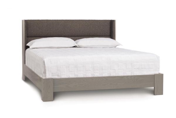 Sloane Bed with legs for mattress only in Oak